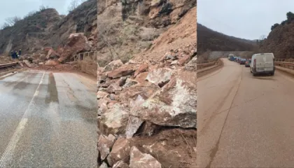 Rrëshqitja e gurëve bllokon aksin Librazhd- Qafë Thanë, mijëra automjete mbeten në trafik