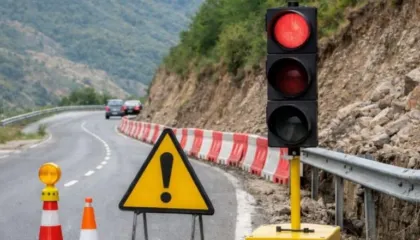 Rrëshqitje në aksin Librazhd-Pogradec, ARRSH: Kufizohet lëvizja e mjeteve