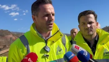 Rrëshqitjet në Librazhd-Përrenjas, drejtori i Planifikimit në ARRSH: Pa një afat se kur do hapet rruga