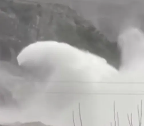 Rriten ndjeshëm prurjet në HEC-in e Fierzës, nisin shkarkimet