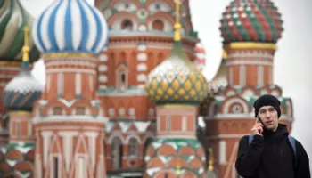 Rusia bllokon WhatsApp, shtrëngon masat ndaj aplikacioneve të huaja të mesazheve