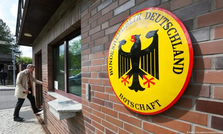 Rusia dëbon diplomatin gjerman, përgjigje simetrike ndaj akuzave për spiunazh