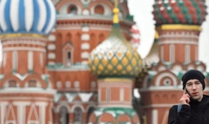 Rusia urdhëron bllokimin e aplikacionit WhatsApp