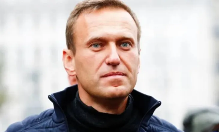 Rusia vrau liderin e opozitës Aleksei Navalny, Britania identifikon helmin që u përdor