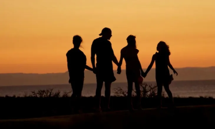 Sa duhet të përfshihen prindërit në edukimin e fëmijëve?