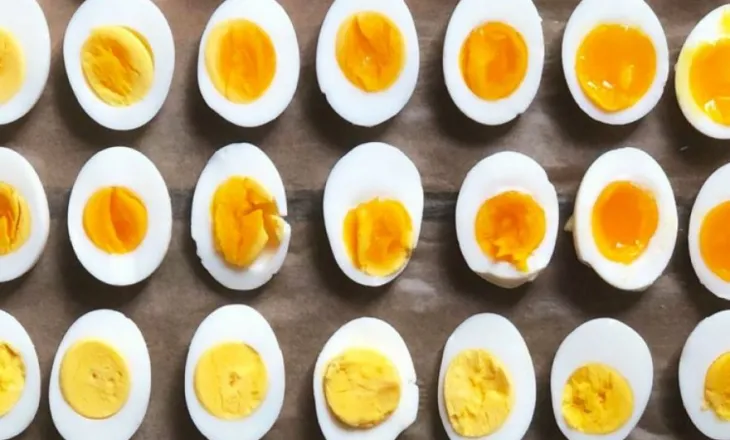 Sa minuta ju duhen për zierjen perfekte të vezës