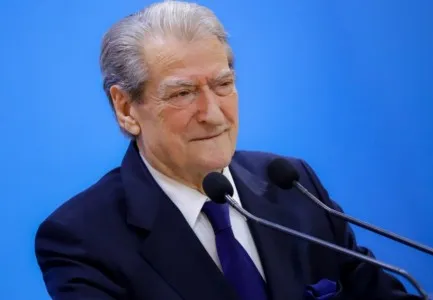 Sali Berisha zbulon strategjitë e protestës së opozitës: Betejë, deri në…