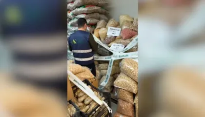 Sallam, djathë dhe fruta të thata, AKU bllokon mbi 2.4 ton produkte në Tiranë