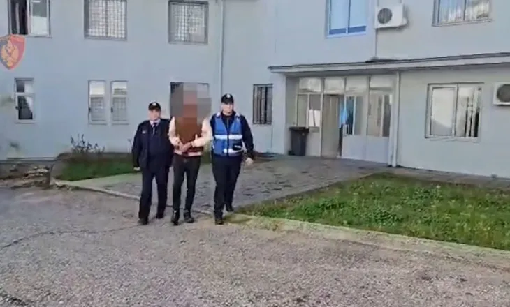 Sekuestrohen armë zjarri dhe drogë, arrestohet 33-vjeçari në Përmet