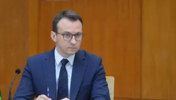 Serbia: Fakultetit të Shkencave Teknike në veri i është dhënë një muaj afat që të nisë të paguajë qira ose të largohet nga objekti