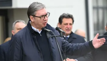 Serbia thellon hendekun me SHBA-në, nuk zbaton sanksionet kundër Iranit, pse Trump nuk ka gjasa ta tolerojë më Vuçiçin