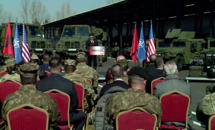 SHBA dhuron raketat “Javelin”, sistemi antitank forcon kapacitetet mbrojtëse të ushtrisë shqiptare