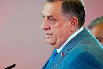 SHBA kthen Dodikun “me këmbë në tokë”, zëvendëssekretari i shtetit “i prerë”, ja pse sanksionet mund të rivendosen