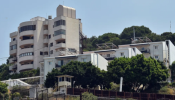 SHBA-të urdhërojnë largimin e stafit nga ambasada në Bejrut mes tensioneve me Iranin