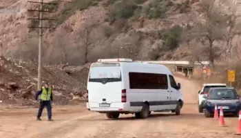 Shembja e aksit Librazhd-Pogradec/ Banorët e Dragostunjës kërkojnë të kalojnë, policia i kthen mbrapsht