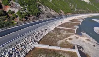 Shembja e rrugës në aksin Librazhd-Prrenjas, Rama: Nuk ka asnjë lidhje me punimet që po bëhen në Korridorin VIII