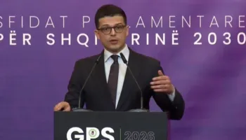 Shembja e rrugëve, ministri Vëngu: 10 milionë euro fond i shpërndarë për diga, ura dhe prita lumore