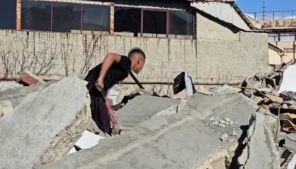 Shembjet në Durrës lënë familje pa strehë, ndërhyrja për pastrimin e kanalit vazhdon