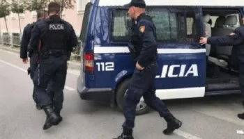 Sherr mes të miturve në Kukës, plagoset 15-vjeçari