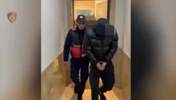 Shfrytëzonin për prostitucion një vajzë nga Azerbajxhani, arrestohen dy të rinj në Tiranë