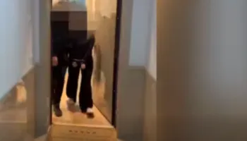 Shfrytëzonin vajza të huaja për prostitucion, 2 të arrestuar në Tiranë