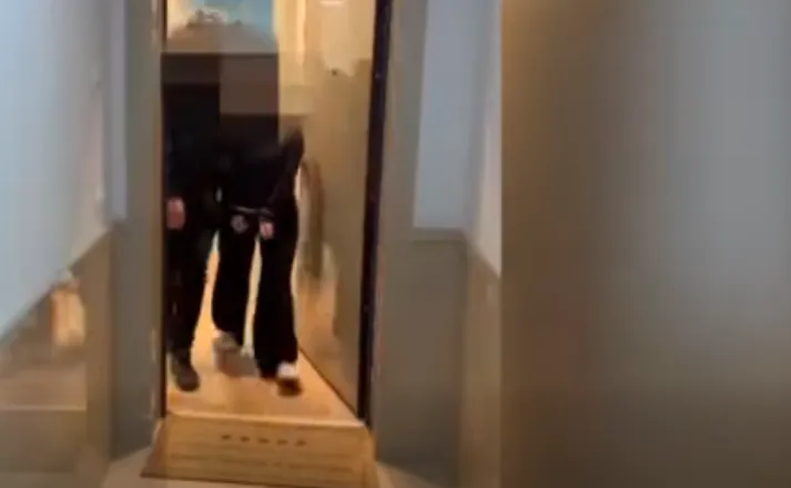 Shfrytëzonin vajza të huaja për prostitucion, 2 të arrestuar në Tiranë