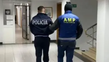 Shkaktoi aksident me pasojë vdekjen e një gruaje/ Arrestohet punonjësi i policisë