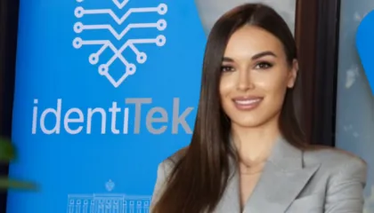 Shkarkohet nga detyra drejtoresha e IdentiTek