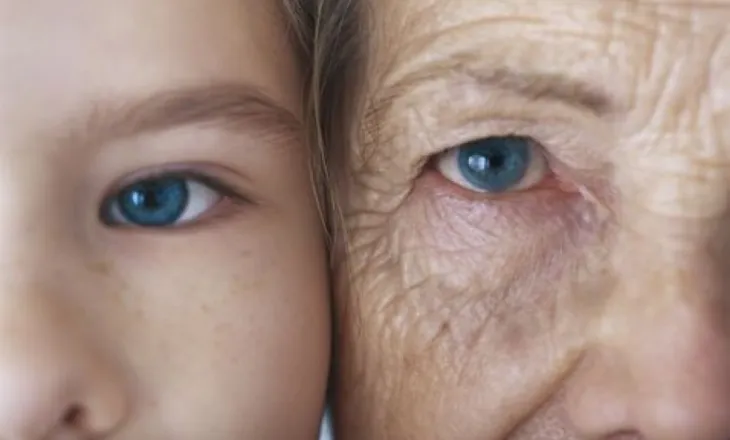 Shkencëtarët zbulojnë dy periudha kur njerëzit plaken më shpejt