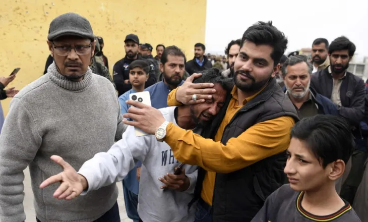 Shkon në 31 numri i viktimave pas shpërthimit në xhaminë në Pakistan, 169 të plagosur