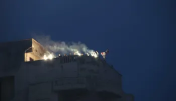 Shlyhet dënimi, Flamurtarit i rikthehen tifozët në stadium për ndeshjen ndaj Partizanit