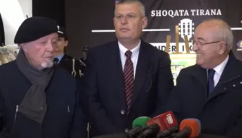 Shoqata Tirana “Nderi i Kombit” organizon “Sofrën Tiranase”/ Shkëlqim Hajdari: Sfida jonë, plotësimi i Muzeut historik të Tiranës