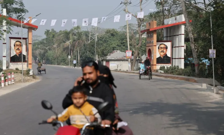 Shpërthim brenda xhamisë në kryeqytetin e Pakistanit, disa besimtarë të vrarë