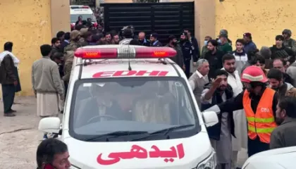 Shpërthim vdekjeprurës në xhami në Pakistan, 31 viktima