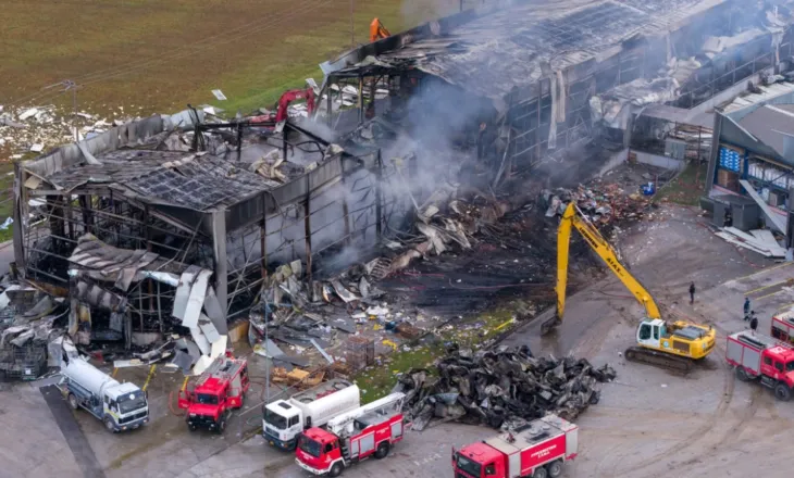 ‘Shpërthimi në ‘Violanta’/ Dëshmitë e të mbijetuarve: Rrjedhja e gazit ishte denoncuar muaj para tragjedisë