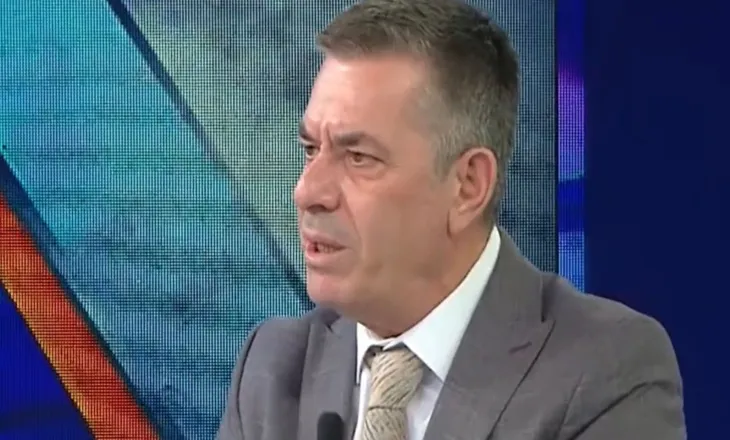 SHQIPERIA MES AMERIKES DHE EUROPES