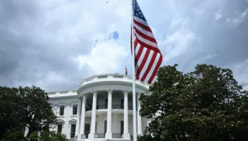 Shtëpia e Bardhë paralajmëron Iranin që të arrijë marrëveshje me SHBA-në