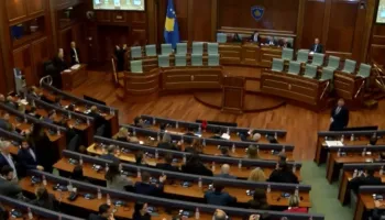 Shtyhet seanca konstitutive e Kuvendit të Kosovës, shkak gjyqi për ish-krerët e UÇK-së