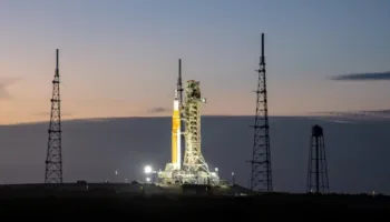 Shtyrje e re për misionin e pilotuar Artemis 2 drejt Hënës, nisja tjetër në mars