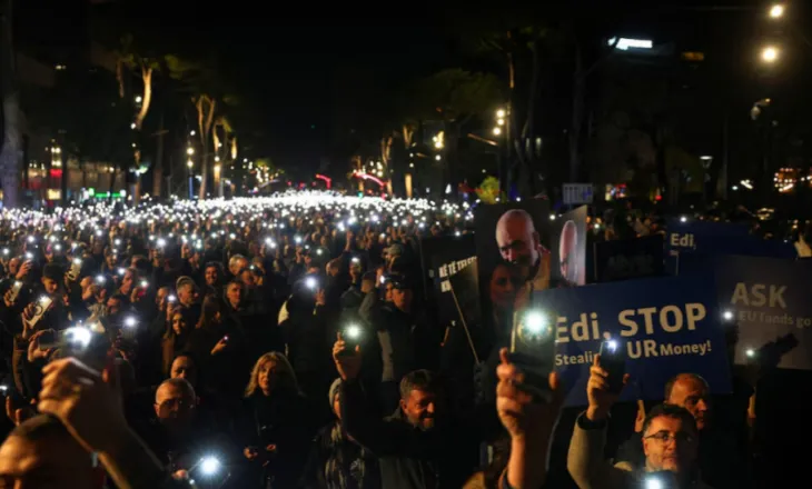 ‘Shuplaka’ e REUTERS: Korrupsioni në zemër të qeverisë kërcënon integrimin, Rama e sheh Ballukun si pasuese