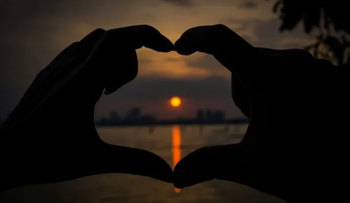 Si dashurojnë shenjat e Horoskopit