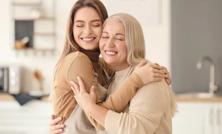 Si të ndërtoni një marrëdhënie të shëndetshme me nënën