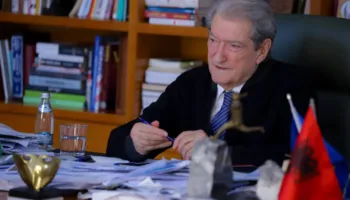 “Sigurisht që do të ketë revoltë”, çfarë paralajmëron Berisha për protestën e sotme pa fjalime: Kryengritja jonë…