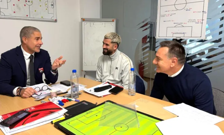 Silvinjo intensifikon punën për motivimin e lojtarëve para ndeshjeve të “play-off”-it në mars