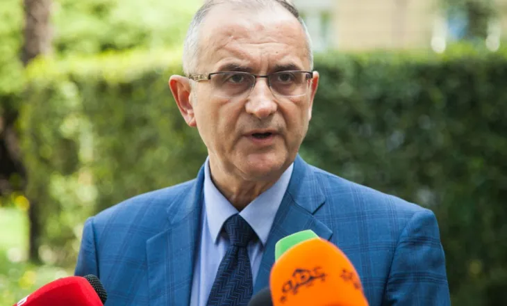 Sipas Ramës, ministrat pezullohen vetem kur ka qejf ai dhe jo kur vjedhin si derrat