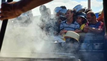 Situata humanitare, e vështirë, Franca dërgon 80 tonë ndihma ushqimore në Gaza