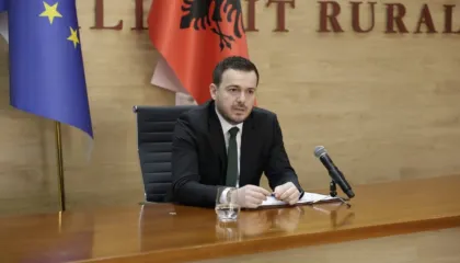 Skandali i vjedhjes/ Brukseli nuk ka folur, si gënjen ministri Salla me afatet për IPARD III