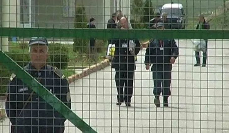 Skema e drogës në burgje: 200 mijë lekë për dozë, dyshime për implikim të stafit të brendshëm