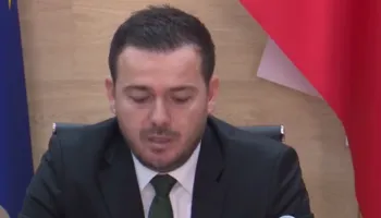 Skema e re në bujqësi! Ministri Salla: 7-10 mijë euro grante për të rinjtë që hapin biznes në blegtori