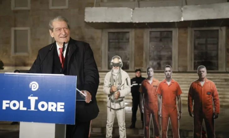 “Sovrani do t’ju kapë prej zverku”, Berisha paralajmëron Ramën dhe Ballukun: Koha juaj ka mbaruar, do shkoni..